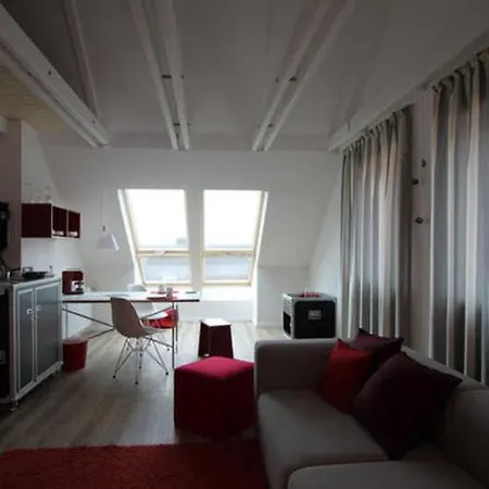 Feuersteine Apartman *